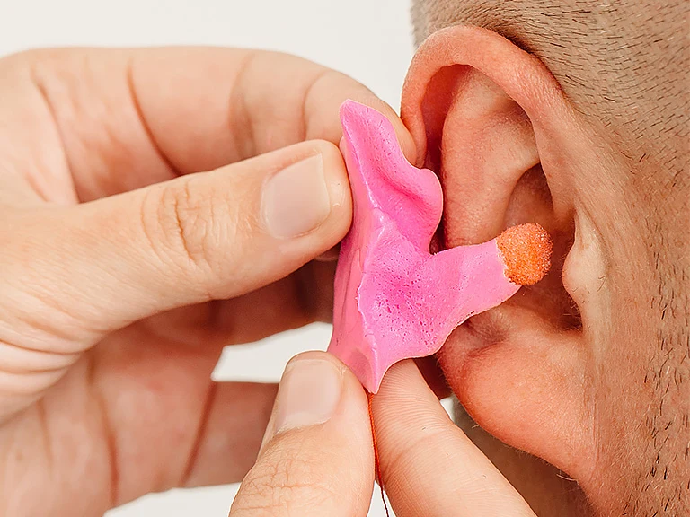 różowa wkładka do ucha